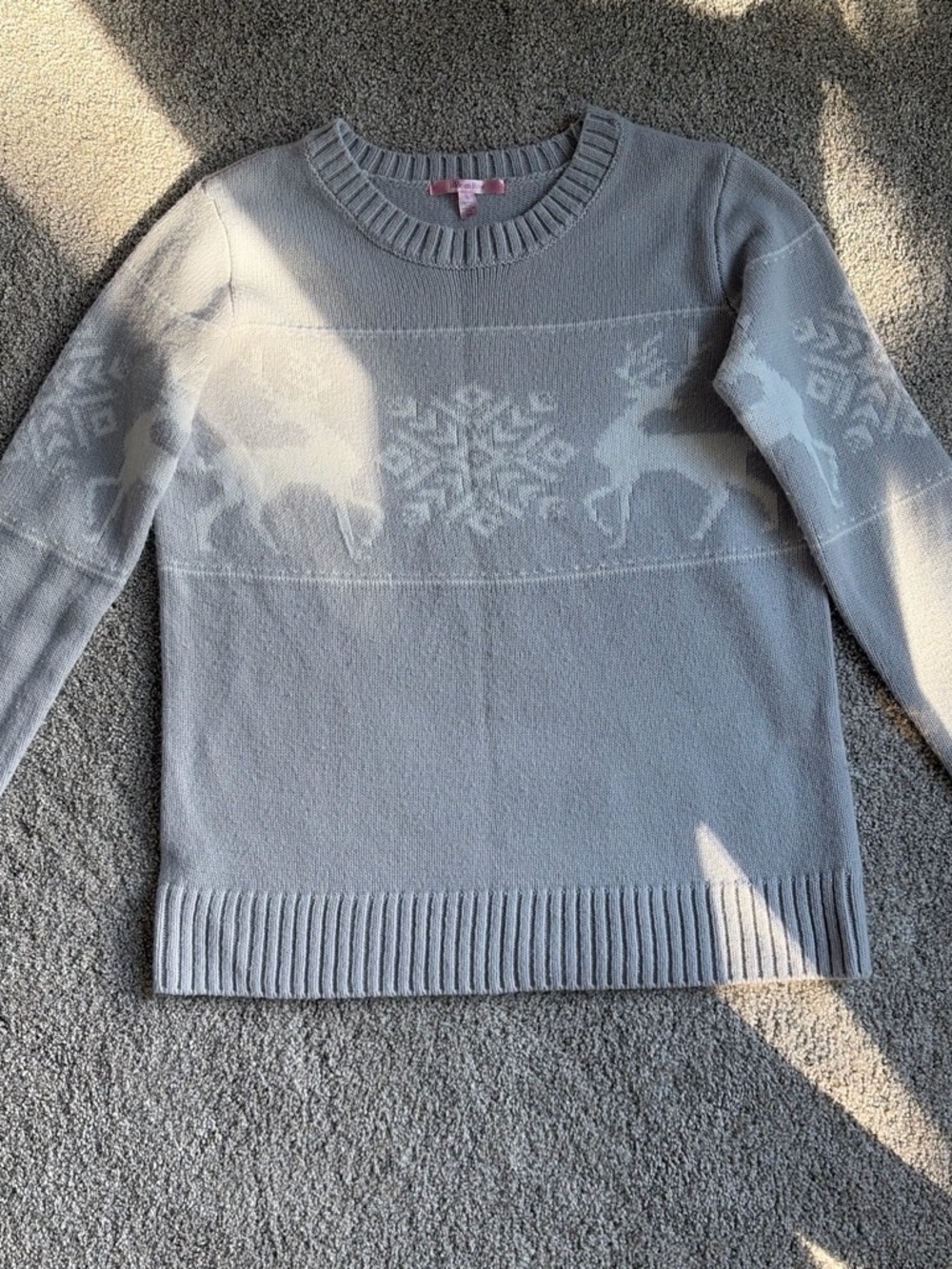 La Vie En Rose Light Gray Reindeer & Snowflake Crewneck Sweater